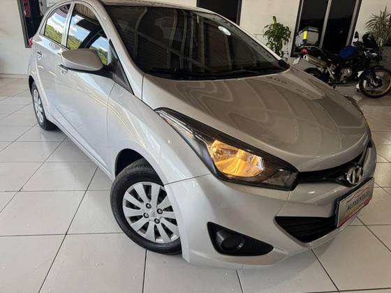 HYUNDAI HB20 1.0 COMFORT 12V FLEX 4P MANUAL